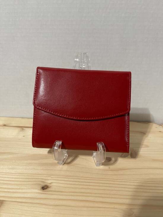 Dopp Handbags - Dopp Red Leather Kisslock Trifold Wallet with Card Slots